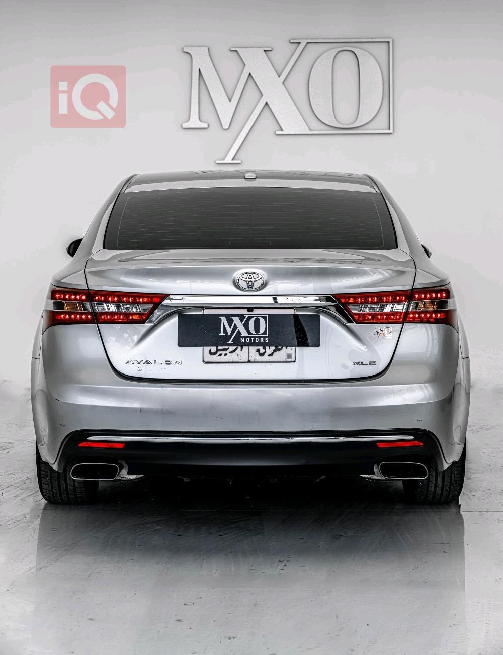 تويوتا أفالون